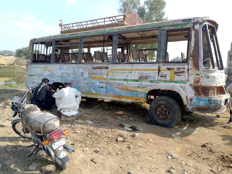 bedford mini bus 1