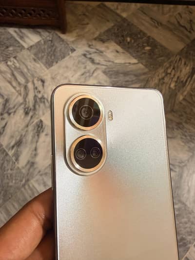 Huawei nova10 se pta approved memory 256 exchange possible