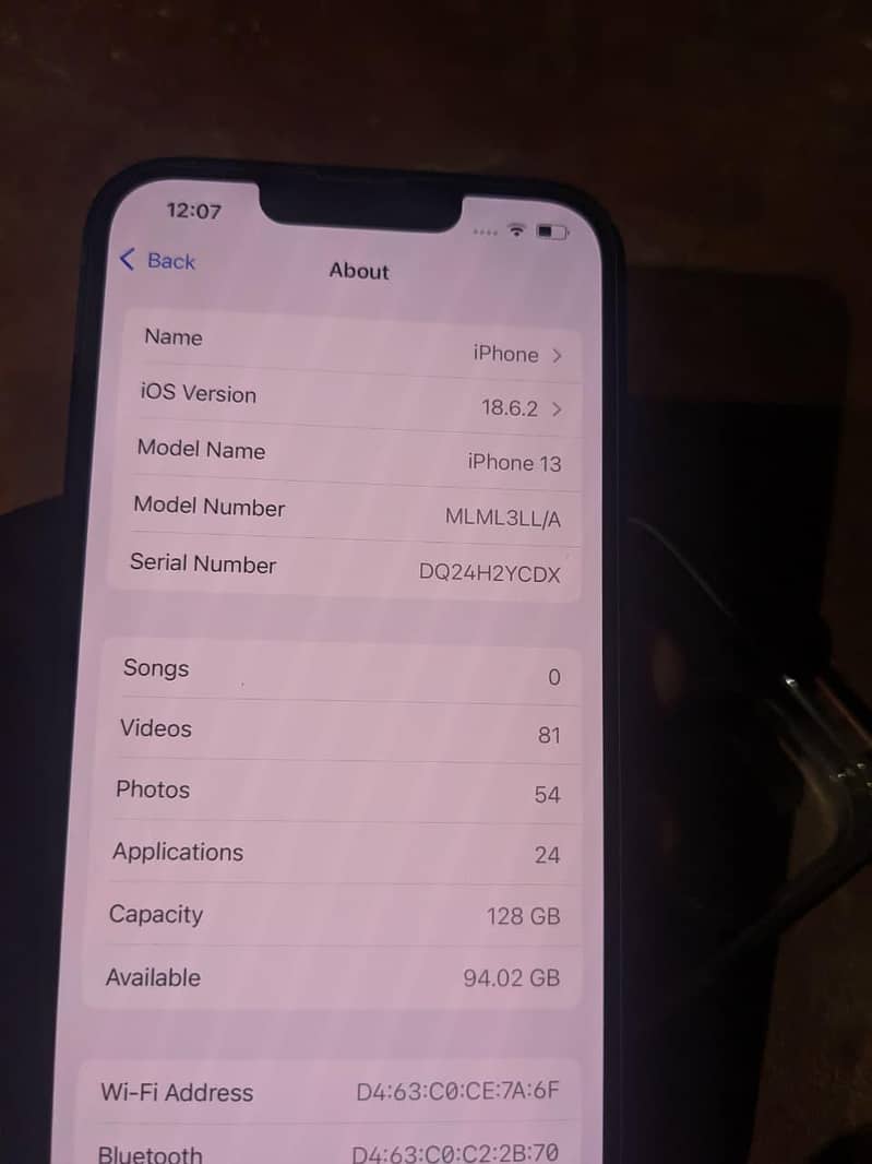 Apple iPhone 13 8