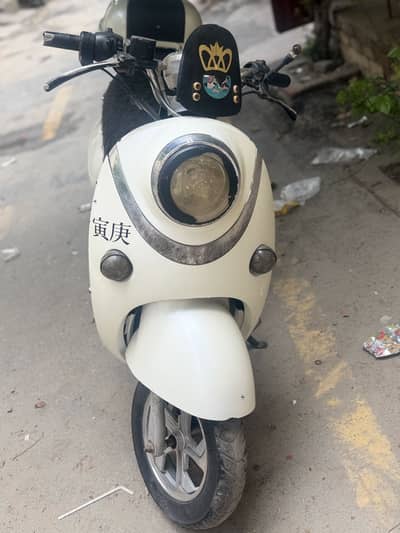 Japanese electric scooty