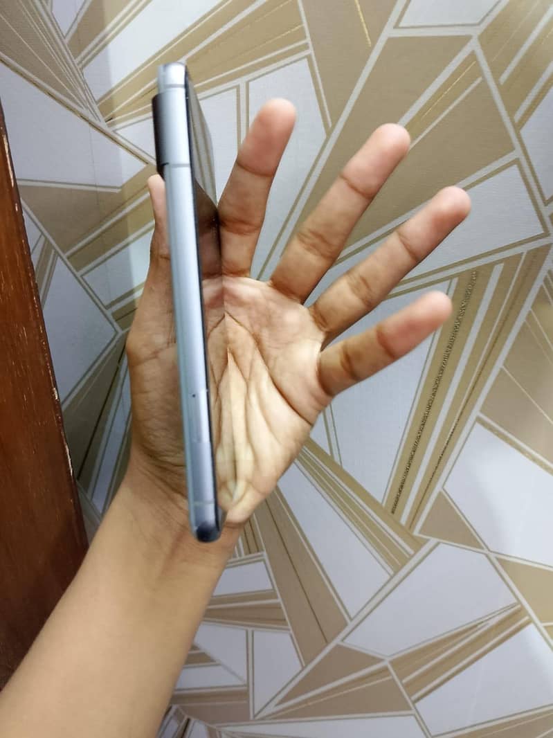 Google Pixel 8 1