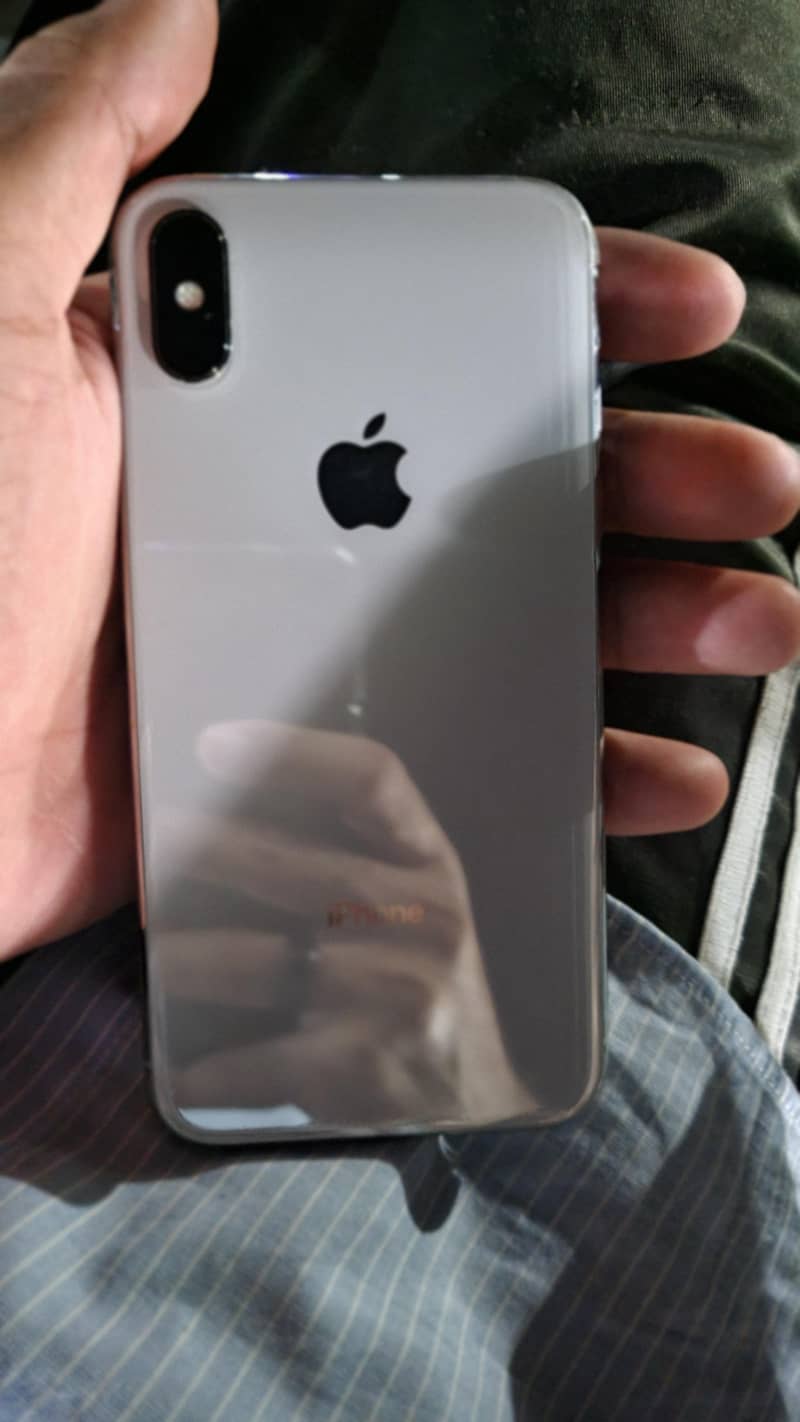 Apple iPhone X 0