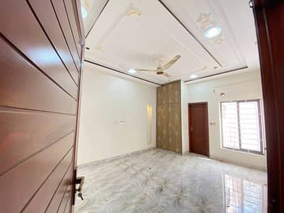 8 Marla Separate Upper Portion For Rent Wapda Town Phase 1