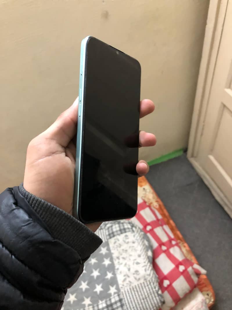 OPPO A57 14