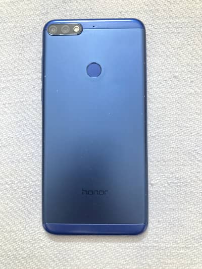 Honor 7C