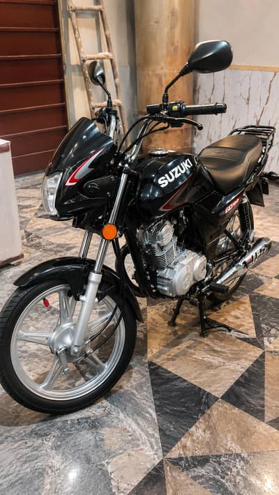 Suzuki GD 110S 110cc – Showroom Condition | Urgent Sale