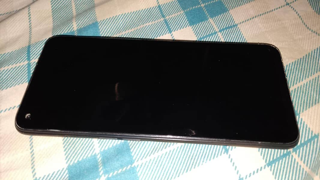 OPPO A76 0