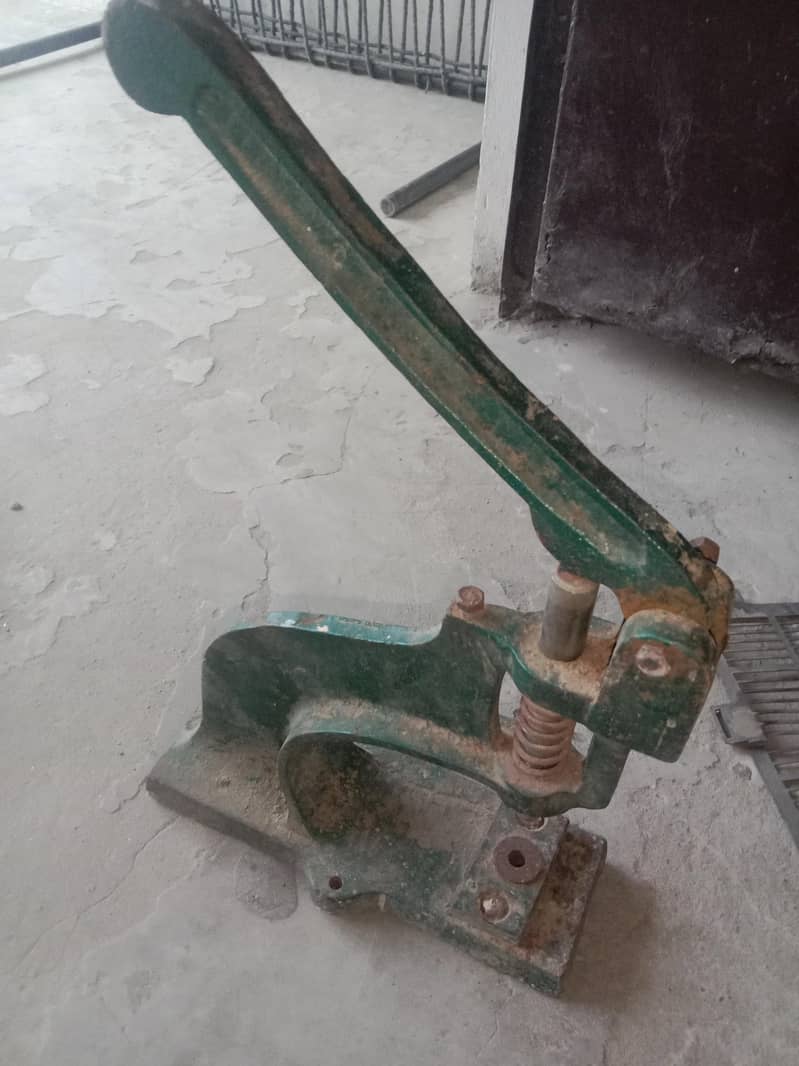 button bnany wali machine 6