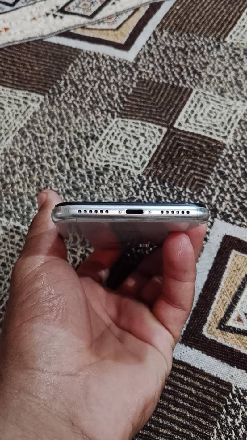 Apple iPhone X 2
