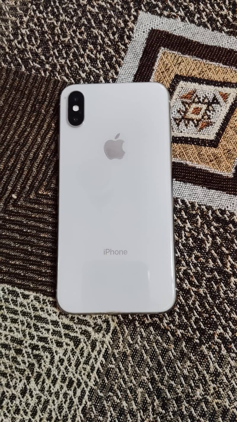 Apple iPhone X 4