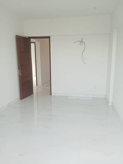 PHASE 5 VIP 2 BEDROOM FLAT FOR RENT WITH LIFT 4TH FLOOR