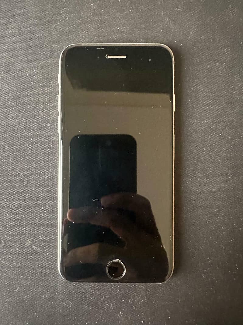 Apple iPhone 6 Plus 1