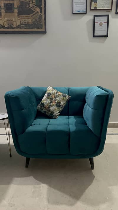 7 seater sofa set.
