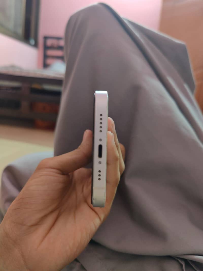 iphone 12 3