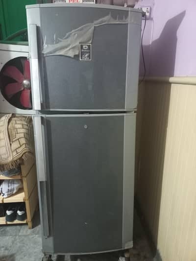 used fridge for sale excellent condition  never repaired