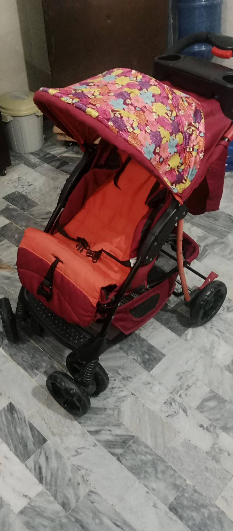 Stroller 9