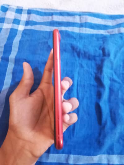 Apple iPhone XR