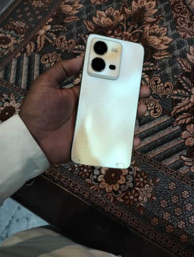 Vivo V25e