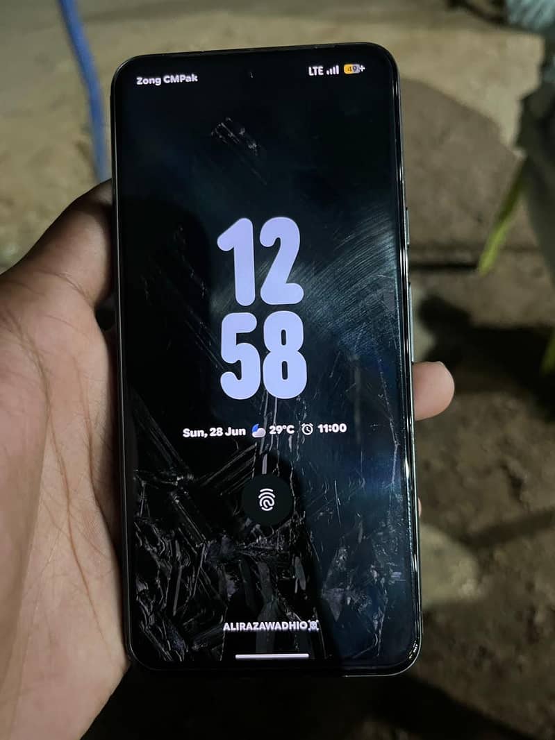 Google Pixel 8 3