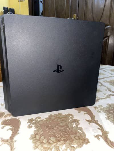Playstation 4 Slim