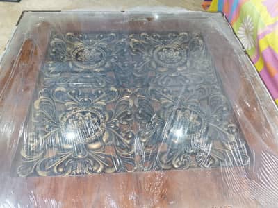 center table only 4 month use