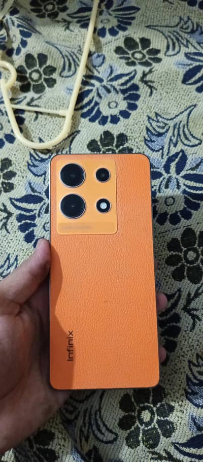 Infinix Note 30