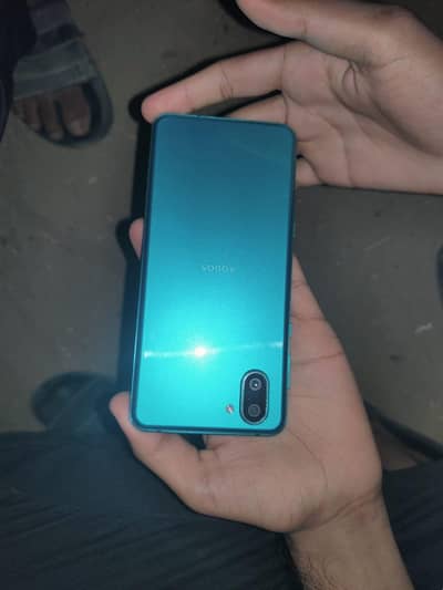 Sharp Aquos R3