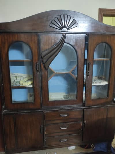 wooden Bartaan Showcase Almaari
