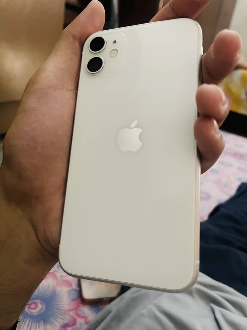Apple iPhone 11 2