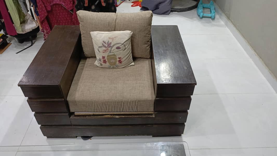 Sofa Set with Center Table 3