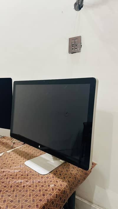 Apple Thunderbolt Display 27” | 2K Display | Original Apple Monitor
