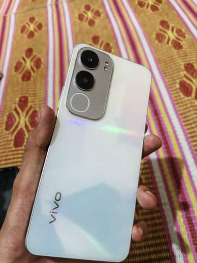 Vivo Y19s