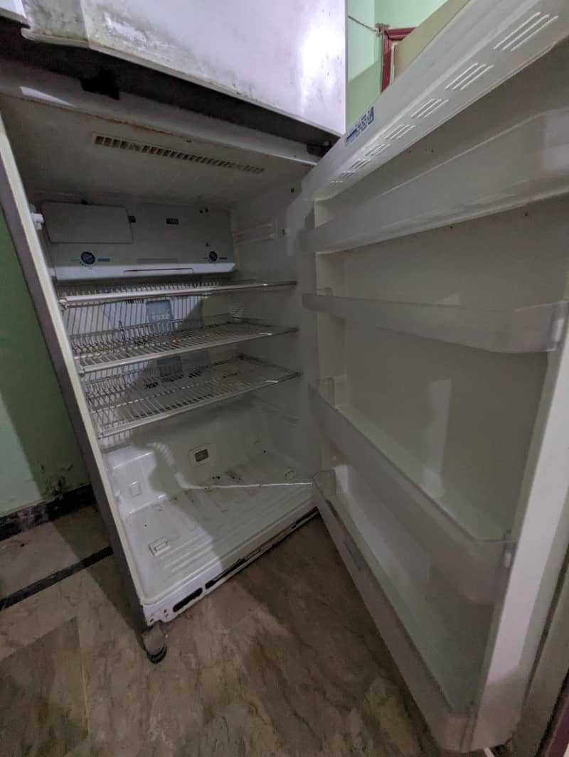 Fridge 3