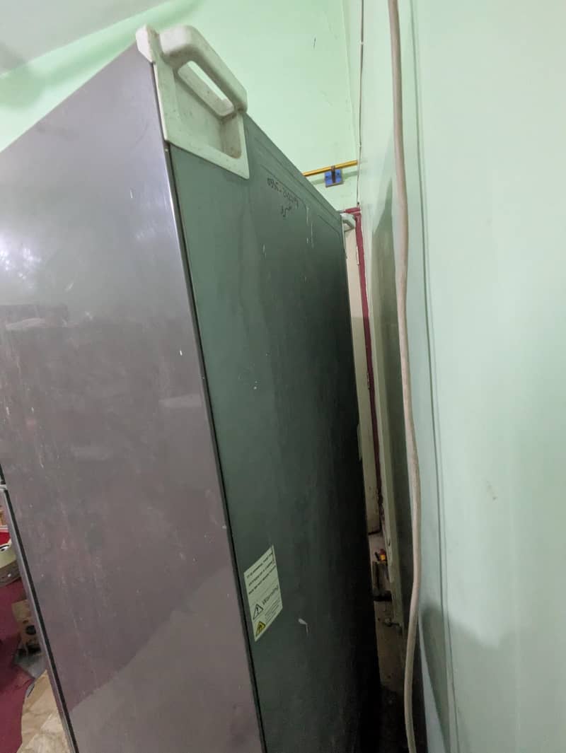 Fridge 4