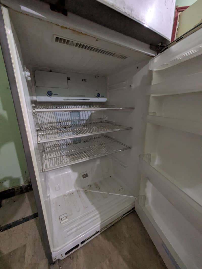 Fridge 6