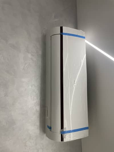 Haier 1.5 ton AC inverter New condition