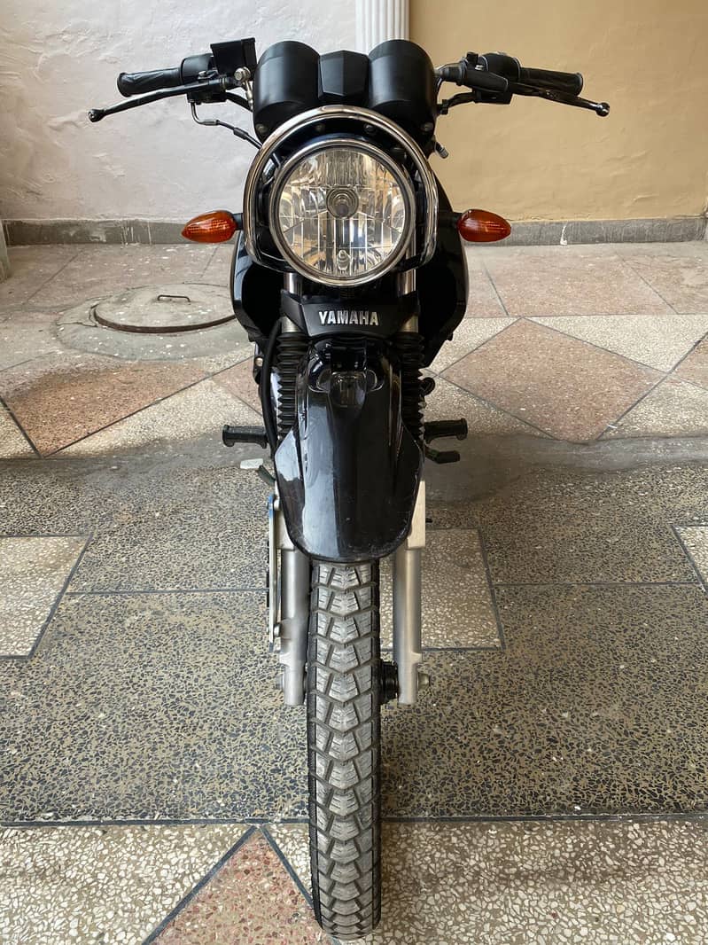 YBR G Model 2