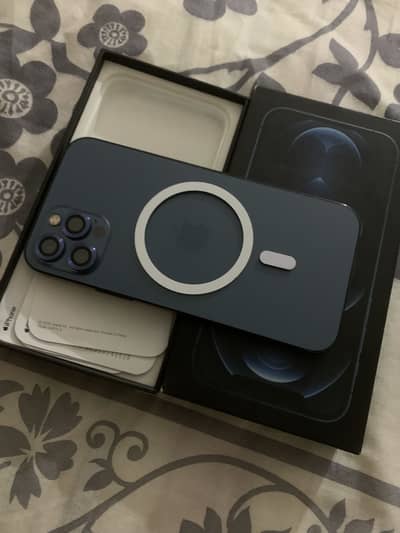 Apple iPhone 12 Pro with box