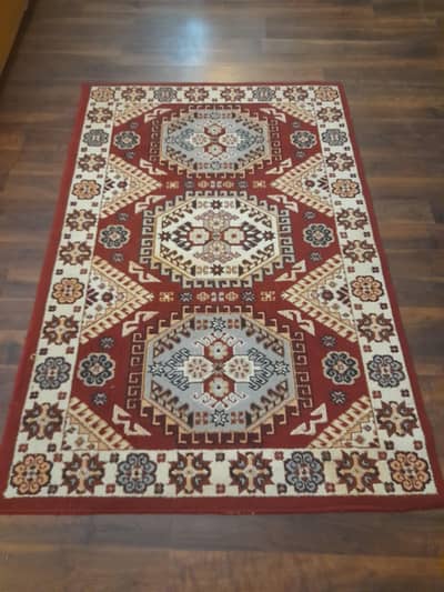 rug center piece