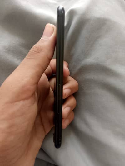 Apple iPhone 7