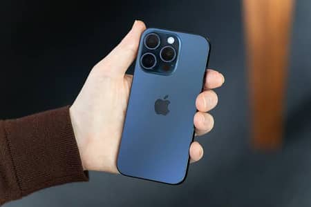 Apple iPhone 15 Pro