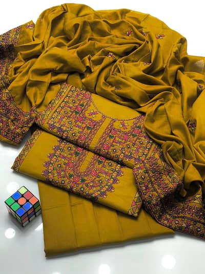 3 Pics Women's. Ustitched Embroiderd Suit