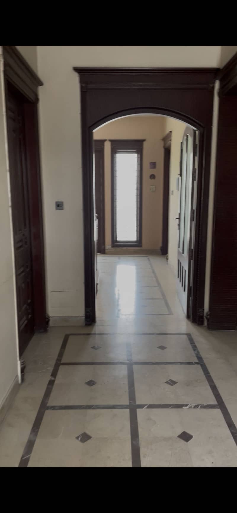 Upper portion for rent 8