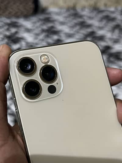 Apple iPhone 12 Pro
