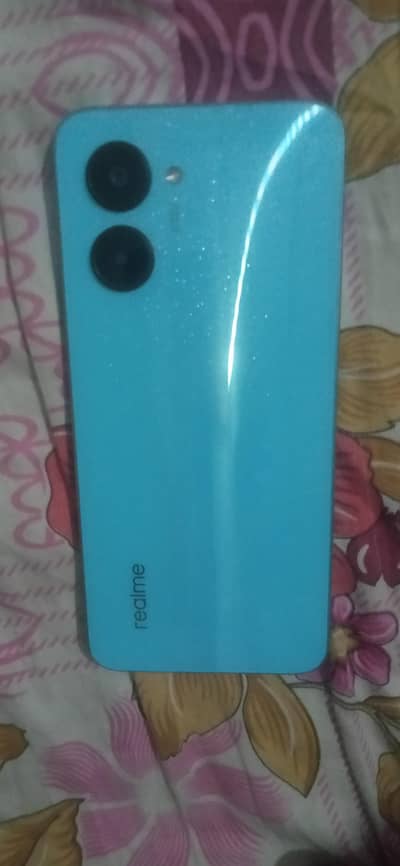 Realme C33
