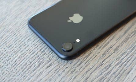 Apple iPhone XR