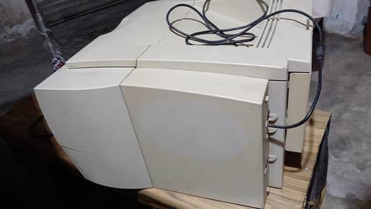 hp laser jet 2300 sieres 03044343964