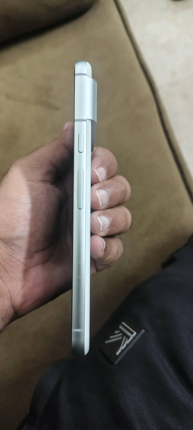 Google Pixel 8 3