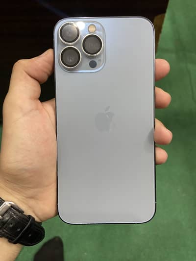 iPhone 13 Pro Max For sale.
