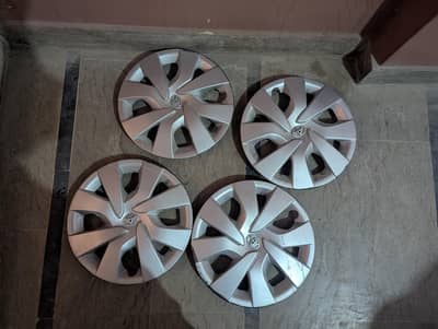 Toyota 14 inch wheel cover